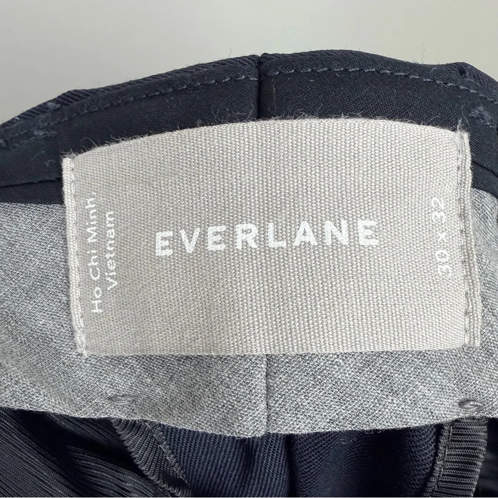 Everlane Performance Wool Slim Fit Dress Pants Navy Blue 30x32‎ Stretch 31 Waist